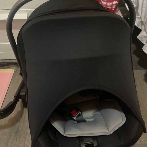 Black Stroller - Picture 9 of 11